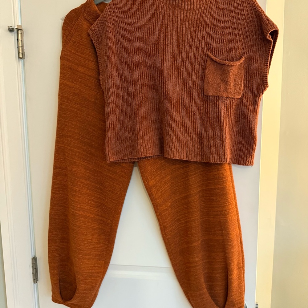Rust Knit Sleeveless Top and Pants Set